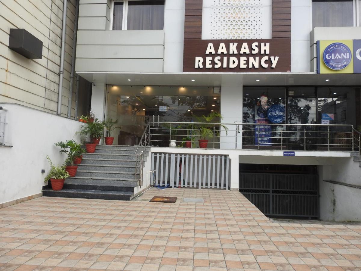 Hotel Aakash Residency Dehradun Exterior foto
