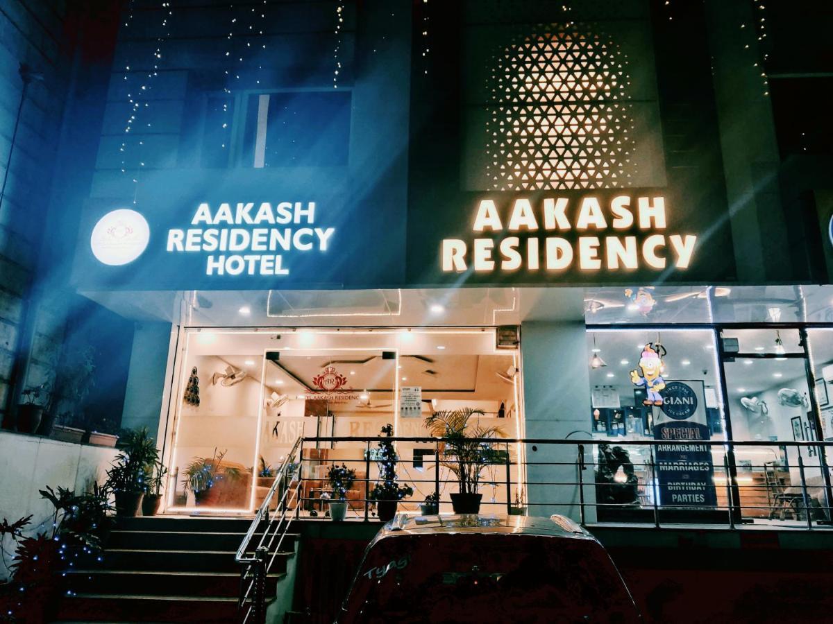 Hotel Aakash Residency Dehradun Exterior foto