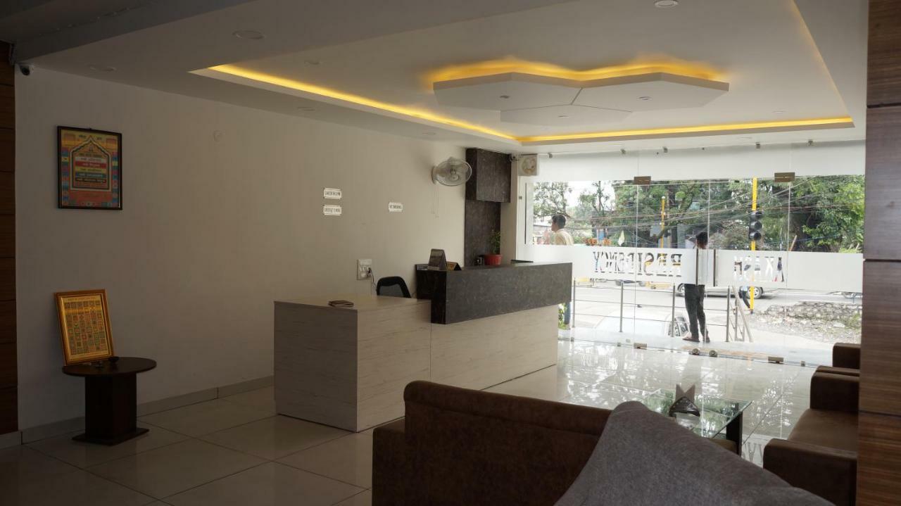 Hotel Aakash Residency Dehradun Exterior foto